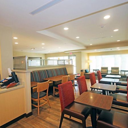 Towneplace Suites By Marriott Charleston-North Charleston Exterior foto
